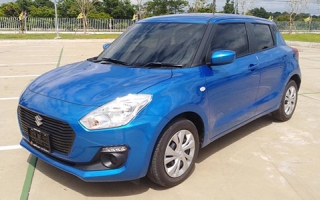 A NEW SUZUKI SWIFT BLUE